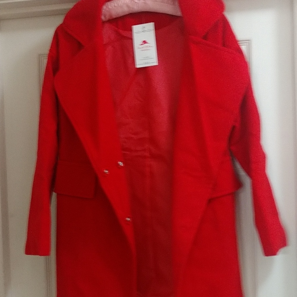 COAT - Picture 2 of 3